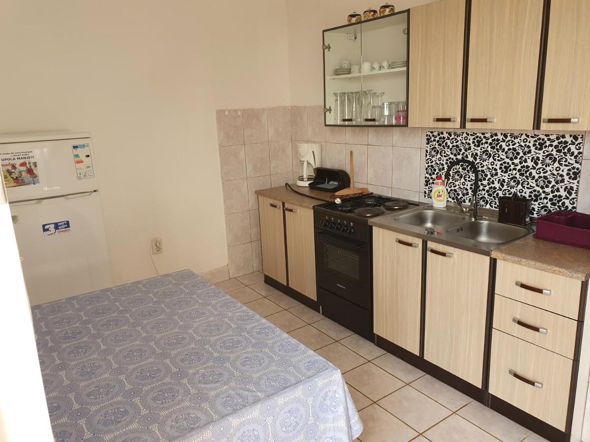 Apartmán Apartman Meg Malinska Exteriér fotografie